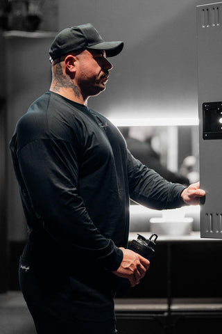 Energy Oversized Long Sleeve T-Shirt 2.0 - Obsidian Black Energy Oversized Long Sleeve T-Shirt 2.0 - Obsidian Black