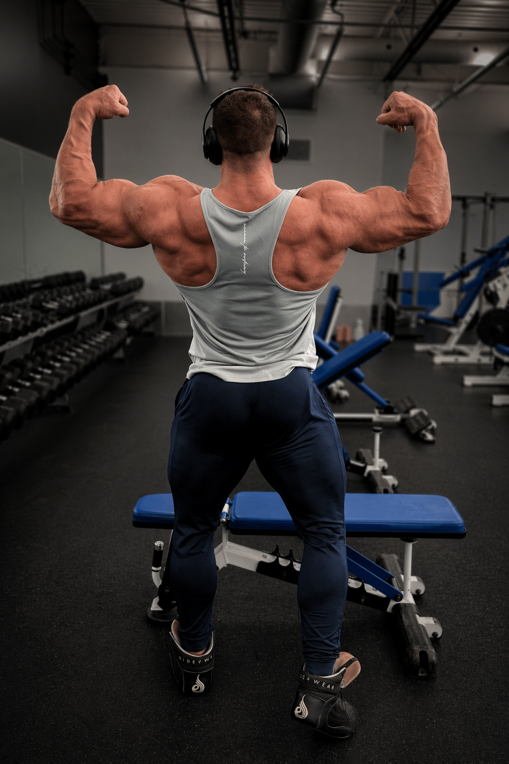 Fast-Dry Bodybuilding Workout Stringer - Silver