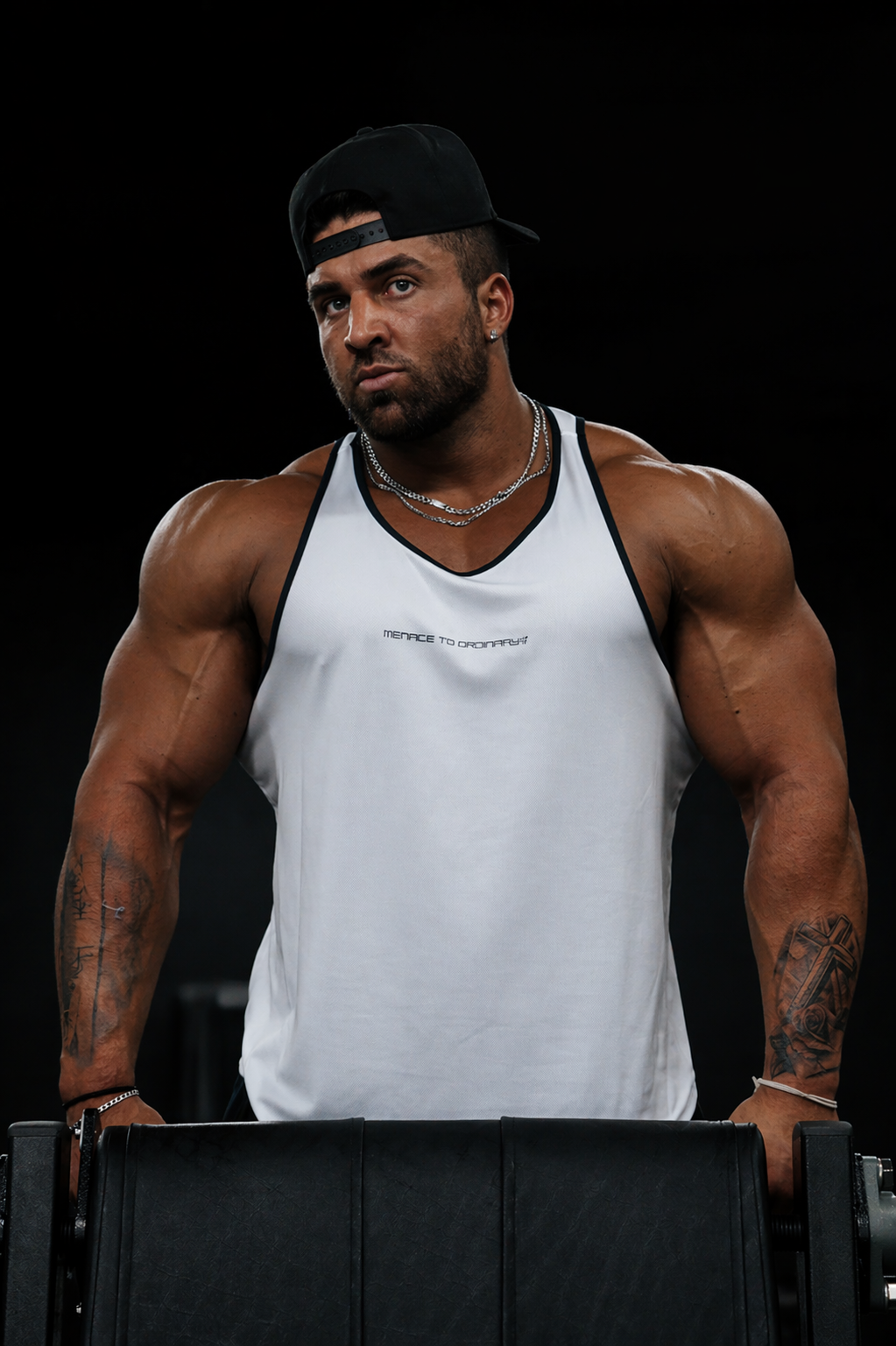 Muscle Nation Stringer Fast-Dry Bodybuilding Workout Stringer - White w/ Navy Menace – Jed North