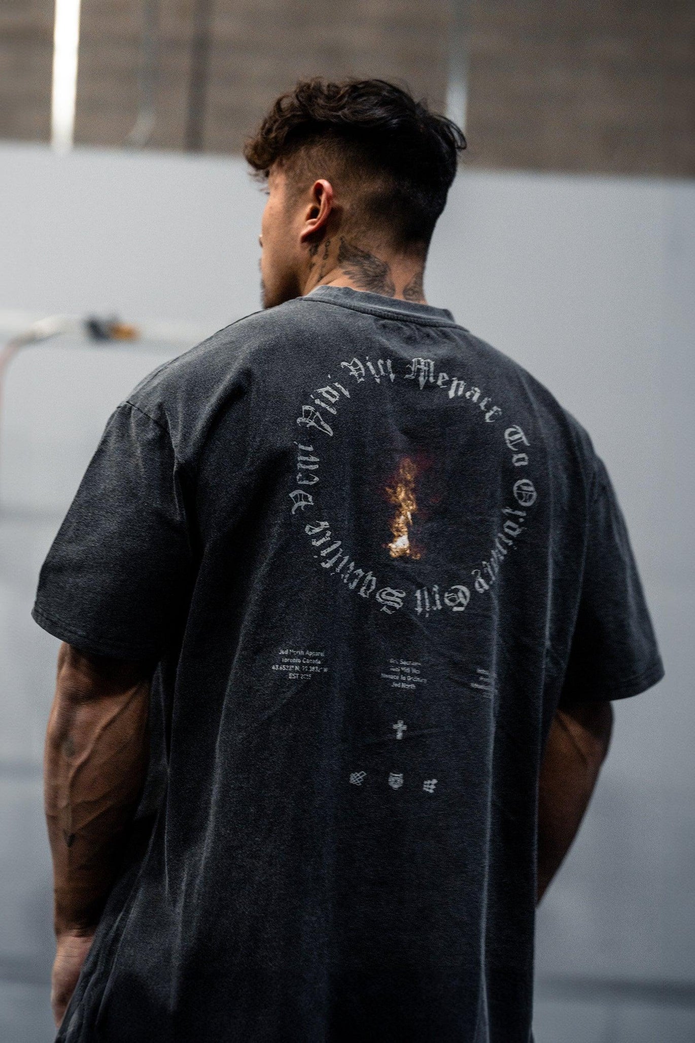 Oversized – Jed North Oversized – Jed North
