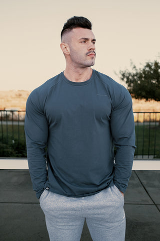 Titan Muscle-Fit Long Sleeve T-Shirt - Steel Blue