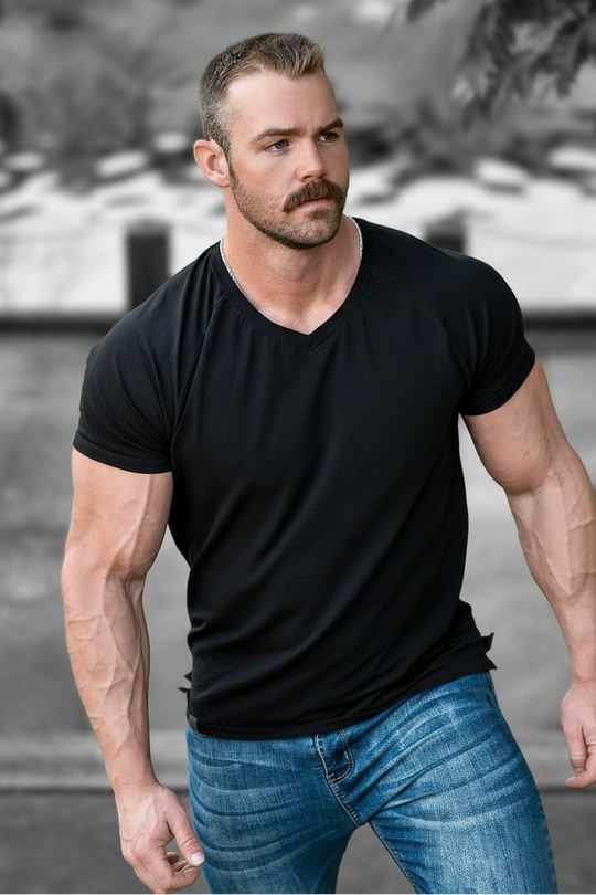 V Neck Muscle-Fit T-Shirt - Black