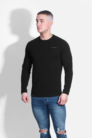 Titan Muscle-Fit Long Sleeve T-Shirt - Black