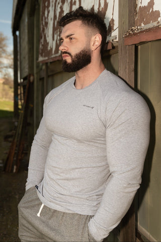 Titan Muscle-Fit Long Sleeve T-Shirt - Platinum