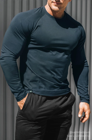 Titan Muscle-Fit Long Sleeve T-Shirt - Steel Blue