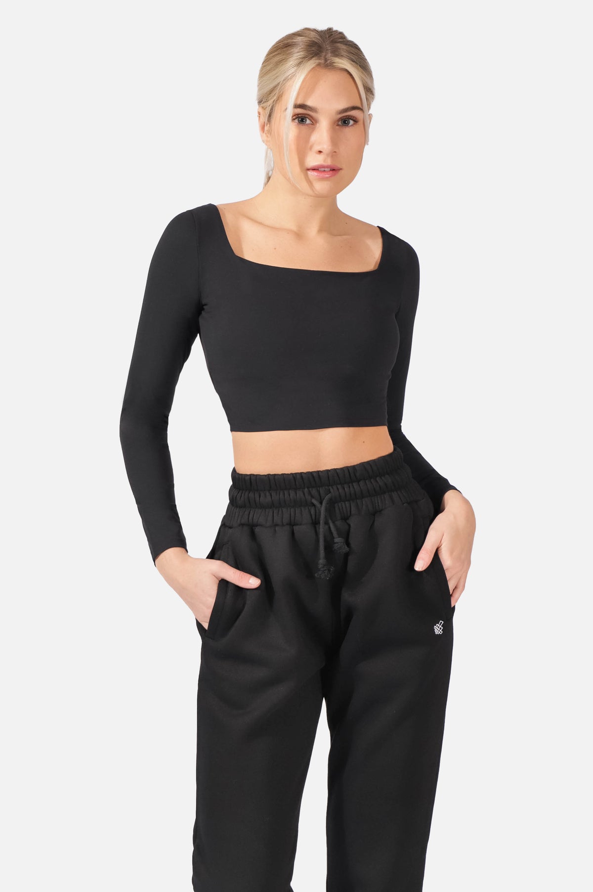 Parallel Square Neck Long Sleeve Crop Top - Black