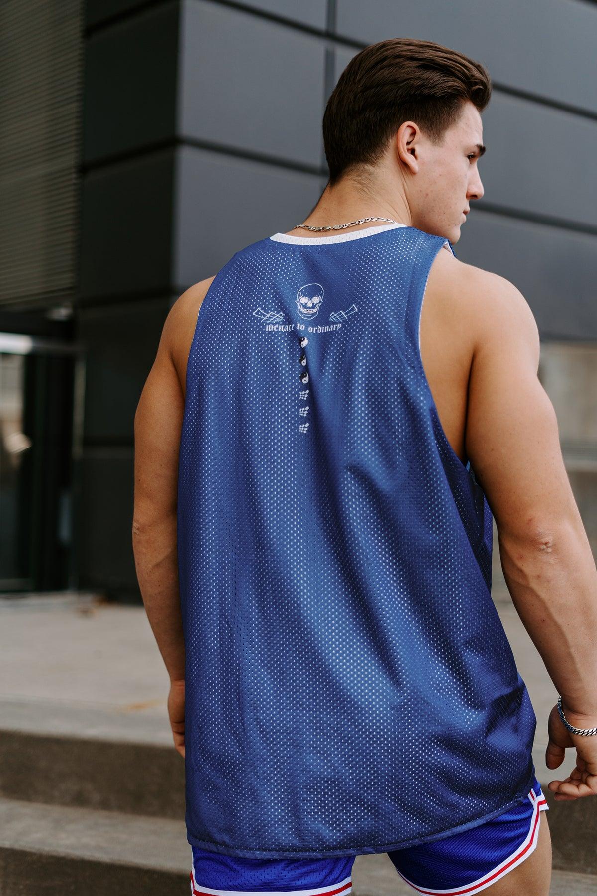 Lightweight mesh tank