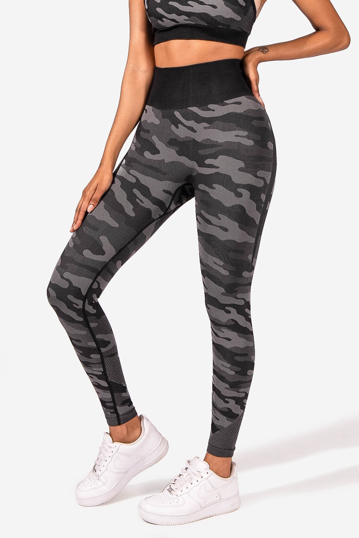 Danica Seamless Mesh Leggings - Black Camo Women Leggings Jed North 