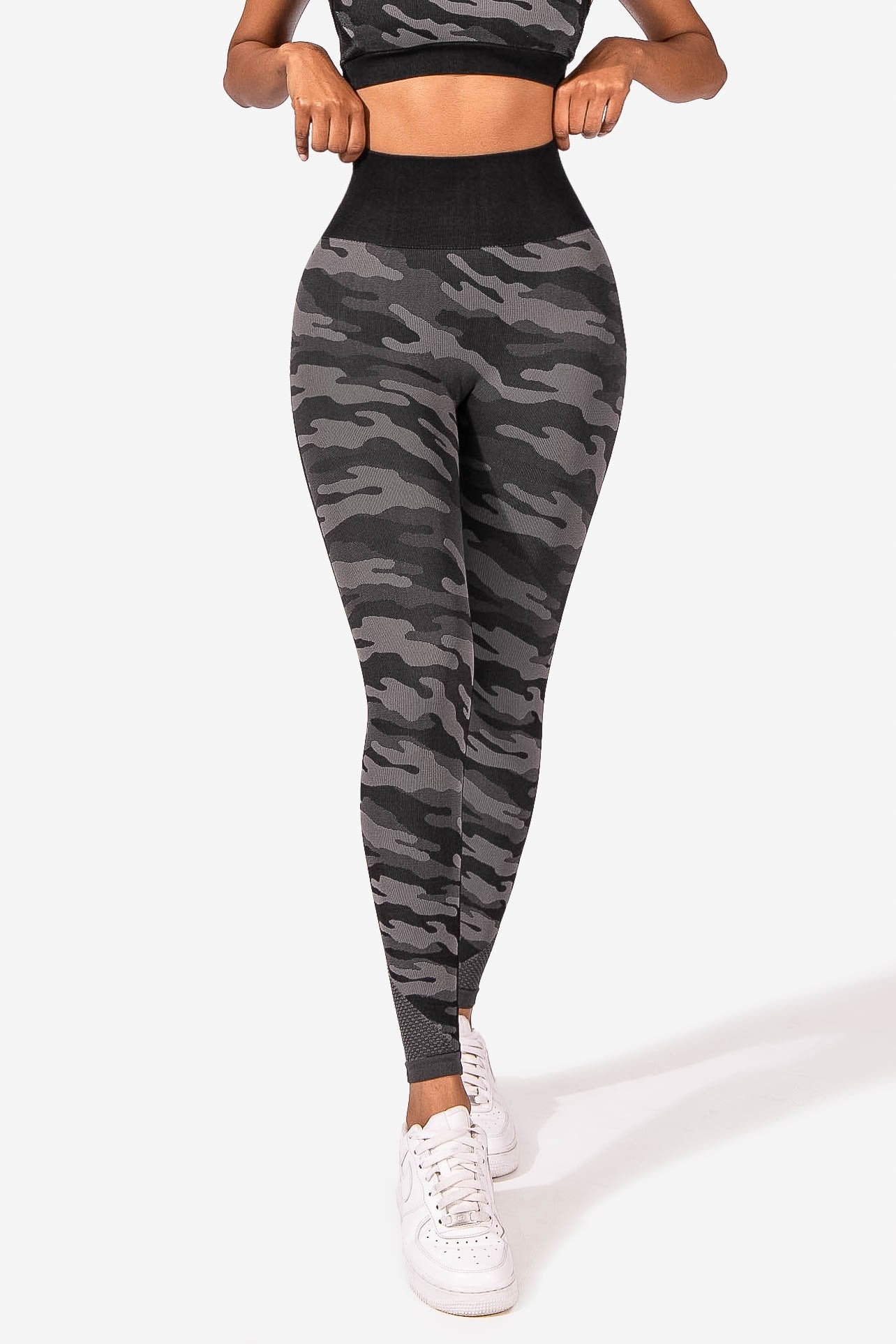 Danica Seamless Mesh Leggings - Black Camo Women Leggings Jed North 